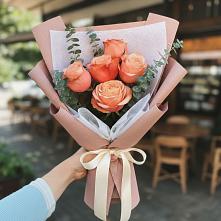 Букет цветов из:  Розы #REPLACE_PRED# Каменский