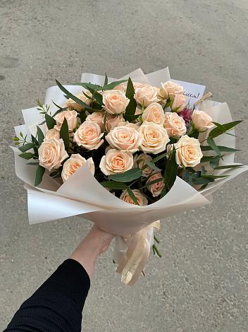 Букет Кремовые розы Латте в Каменский